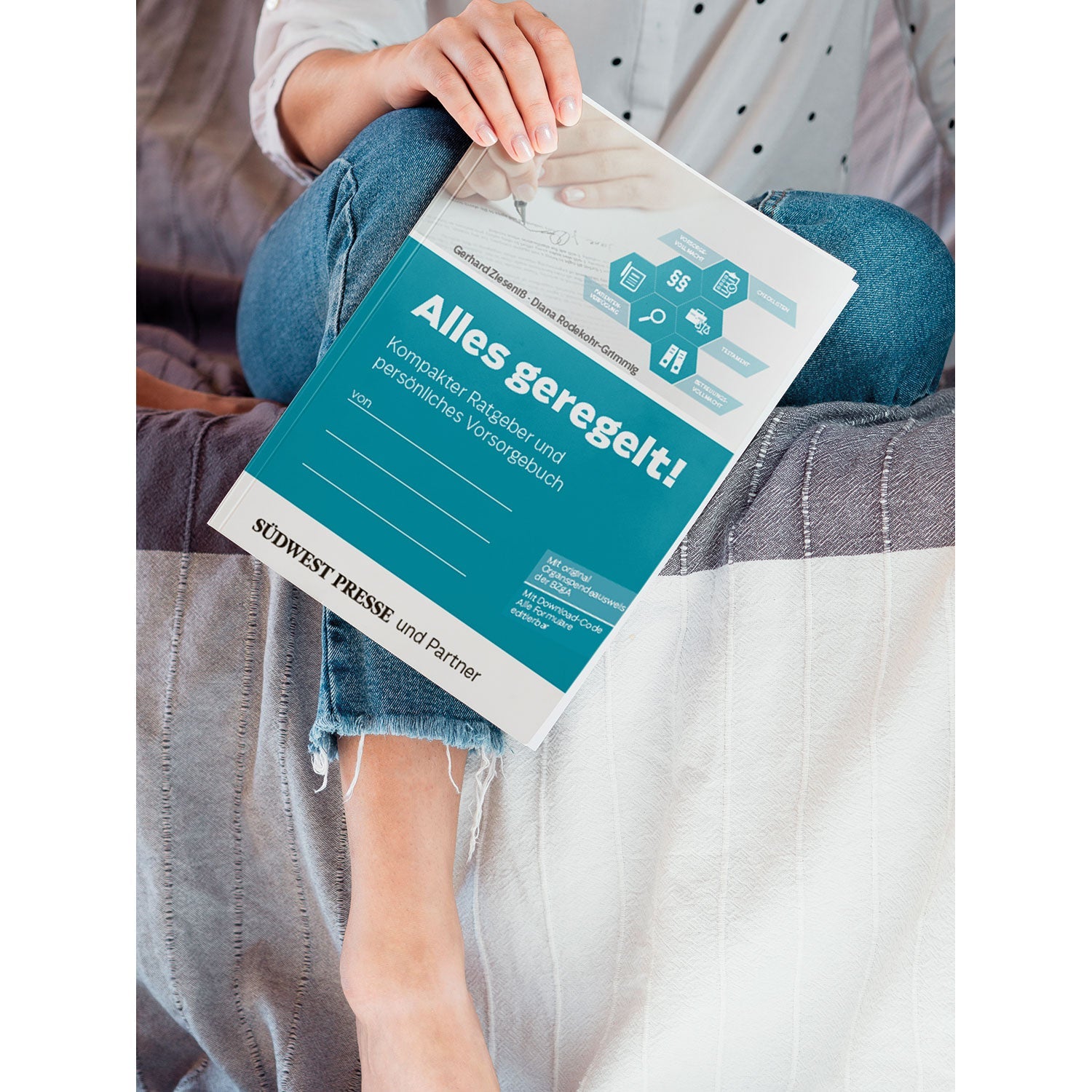 Ratgeber für drei Bereiche: Vorsorge, Nachlass, Beisetzung