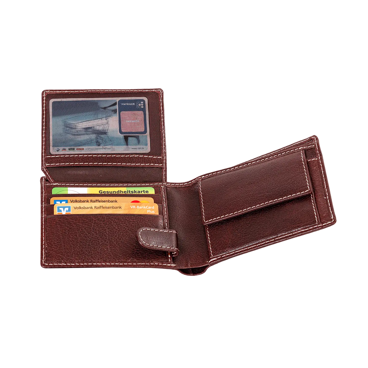 Der braune Herrengeldbeutel AMBRAS aus Büffelleder mit RFID-Schutz präsentiert elegant einen Führerschein, mehrere Kreditkarten, eine Gesundheitskarte und eine Volksbank-Raiffeisenbank-Karte auf einem strahlend weißen Hintergrund und gewährleistet so die Sicherheit Ihrer Daten.