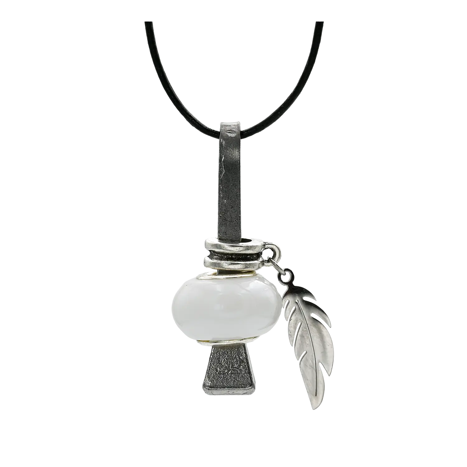 Hufnagel Schmuck mit weißer Porzellanperle und Feder