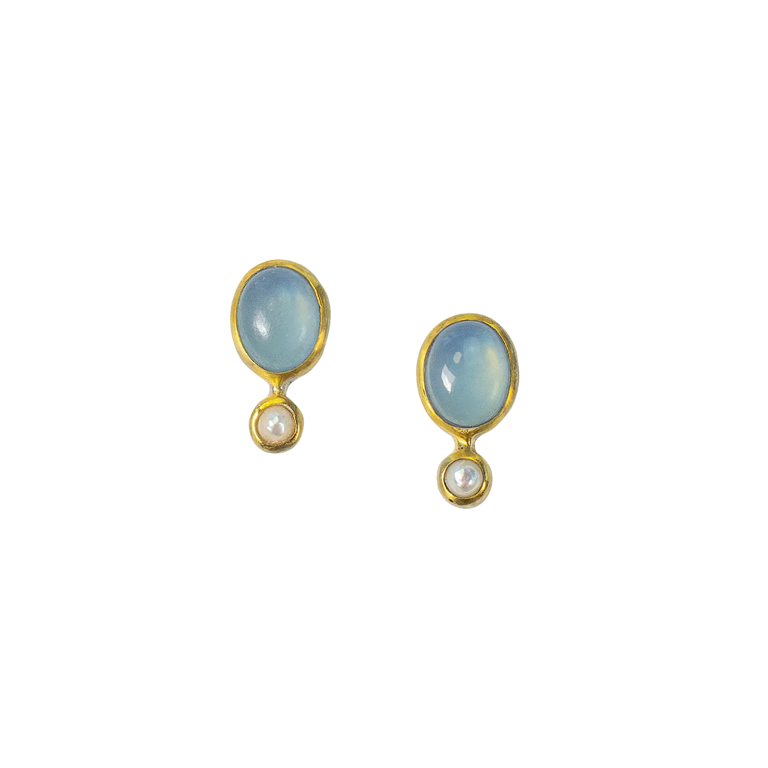 Ohrstecker "Estelle" aus 925er Silber mit Aquamarin Süßwasserperle.