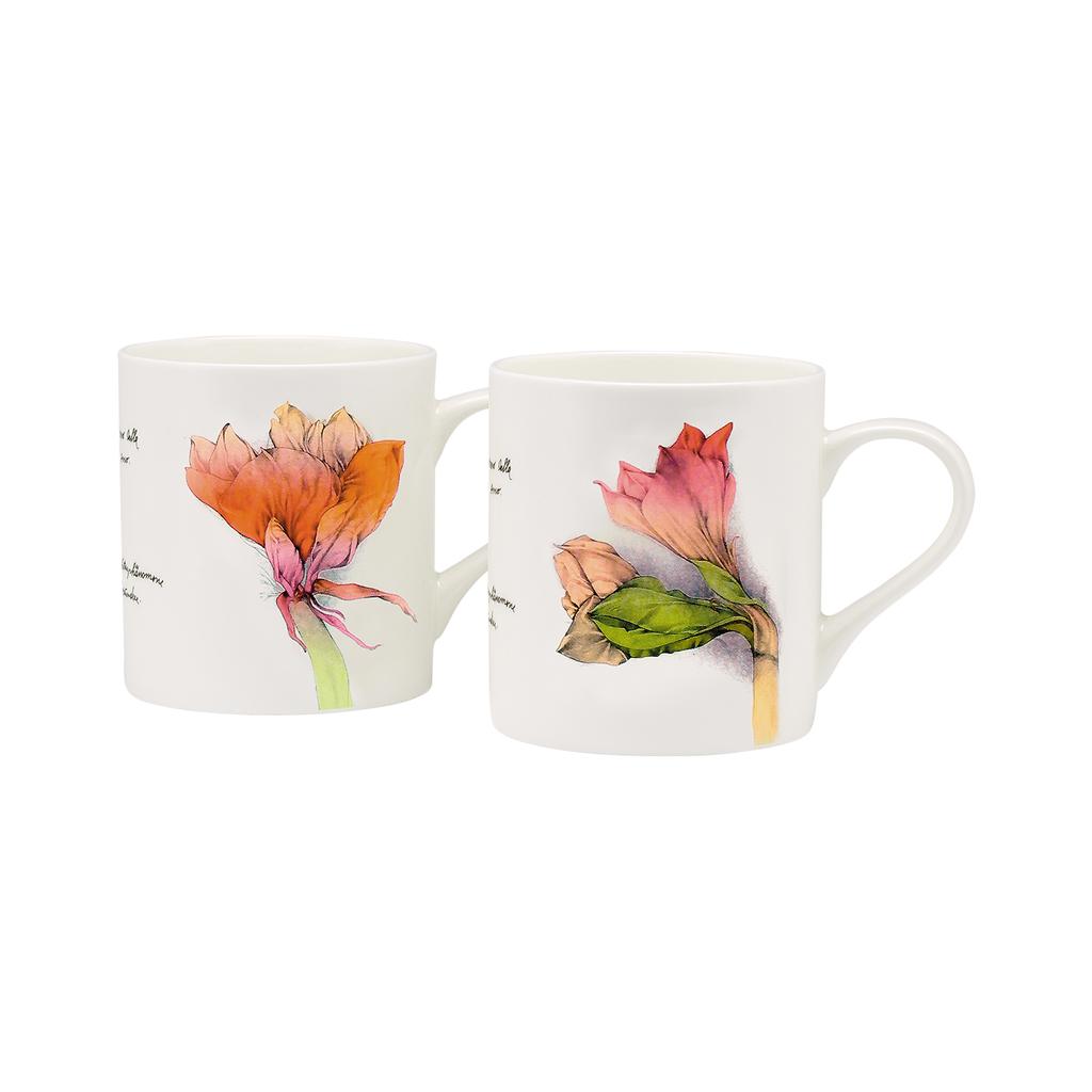 Außergewöhnliche Tassen: Die Tassen "Amaryllis" im 2er-Set bestehen aus zwei weißen Keramikbechern mit Henkeln, .